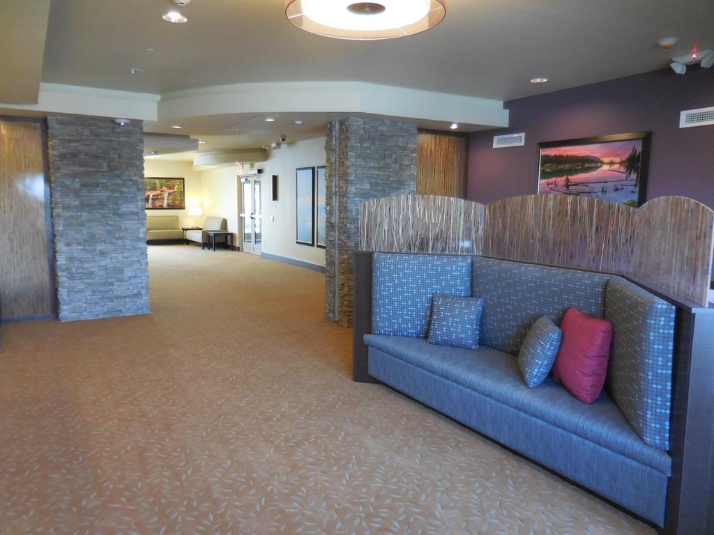 Ledgestone Hotel Elko Interior photo